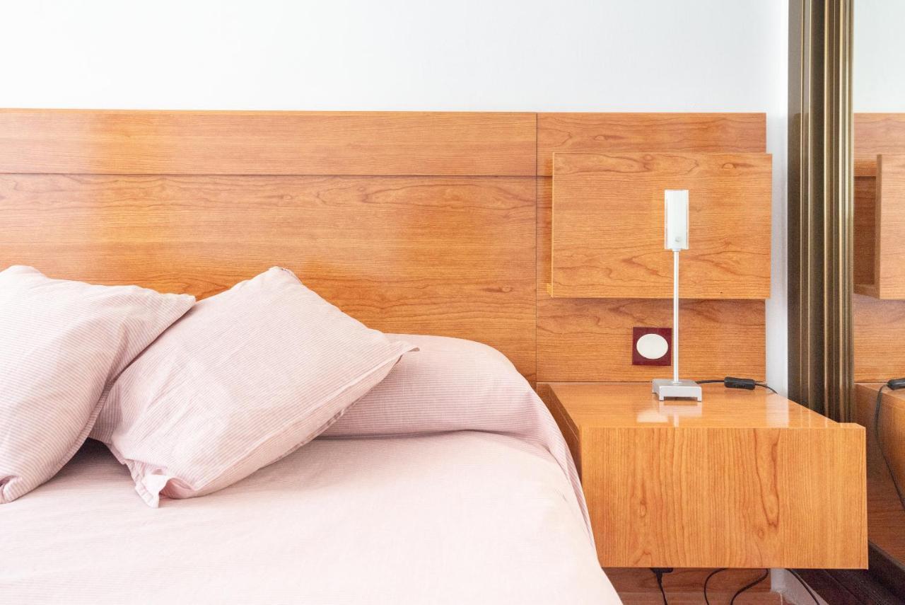 Sunny Harbor House Apartment มาลากา ภายนอก รูปภาพ